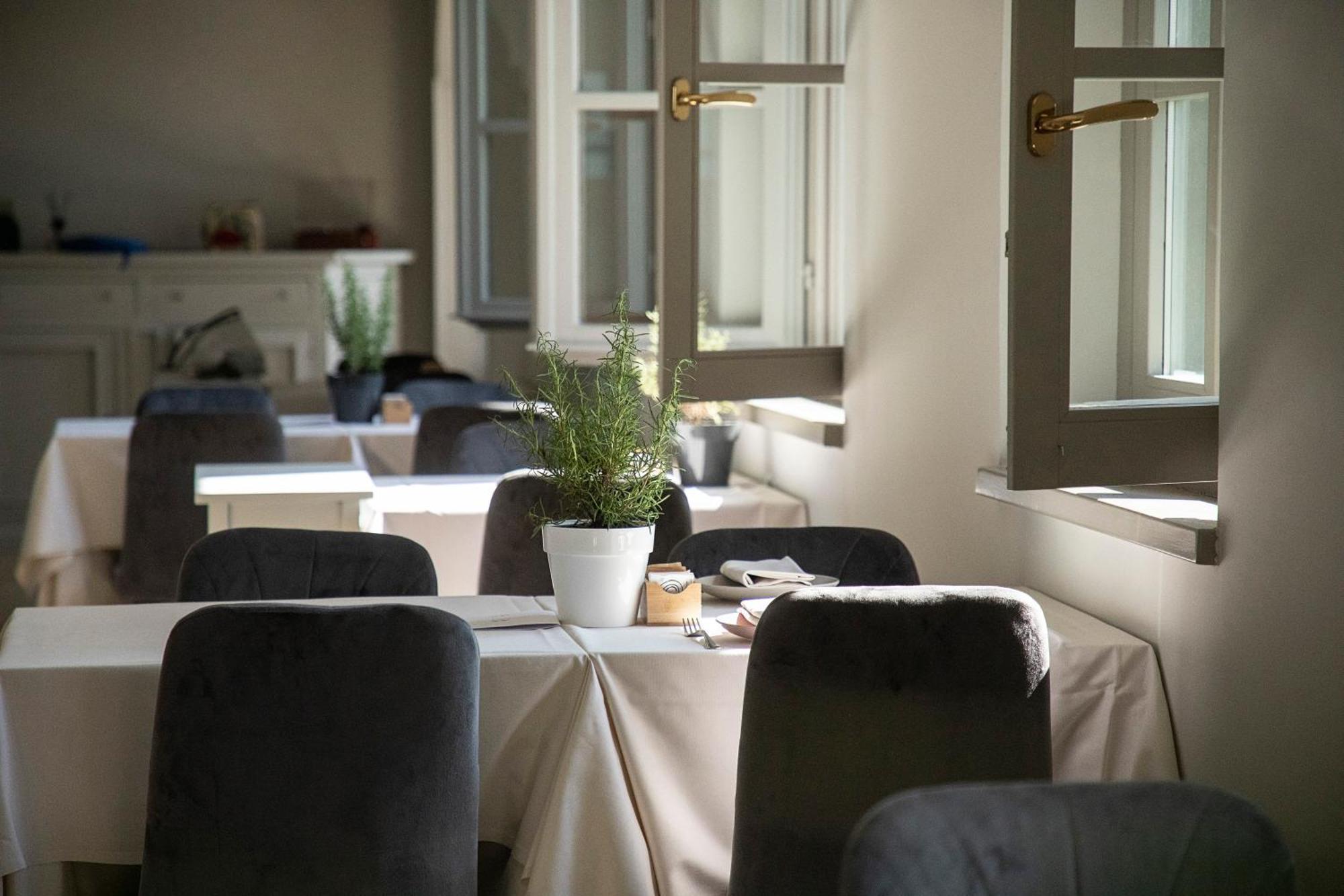 Locanda Agli Amici Cortona Exteriör bild